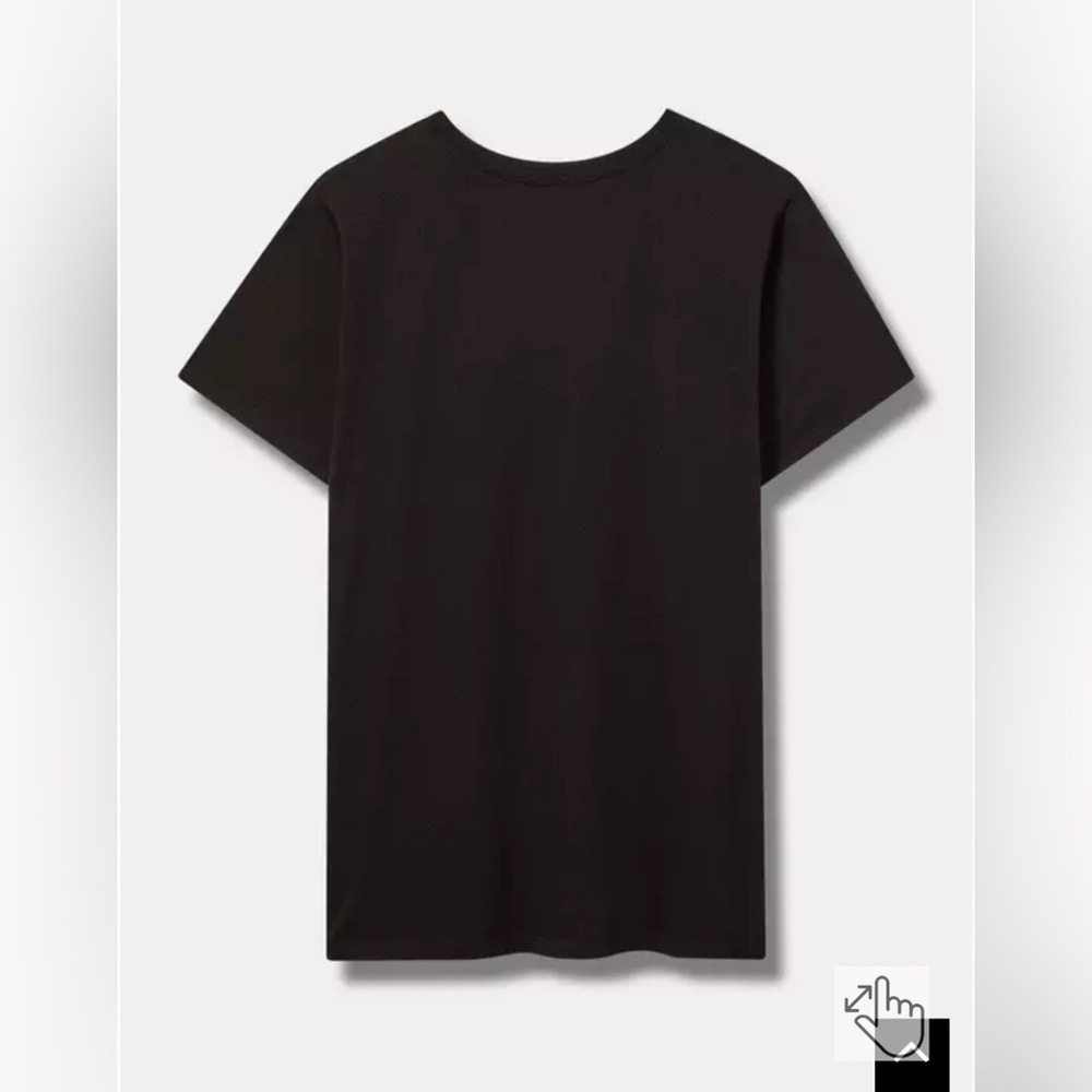 NWOT Torrid Chicago Bulls Classic Fit Tee size 2 - Picture 2 of 6